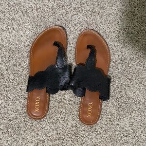 XOXO Women's Black Sandals